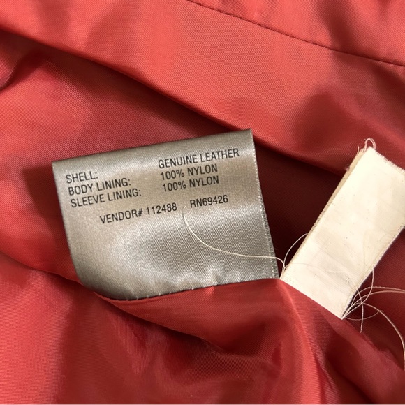 Wilsons Vintage Leather Women’s Red Moto Jacket Sleeve Zippers Size Medium - Picture 12 of 15